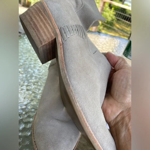 Dolce Vita- Women’s Cleo Stacked Heel Genuine Suede Slouchy Tan Bootie, Size 7 - Picture 11 of 11
